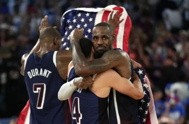 詹姆斯：和库里合作梦寐以求 不知未来是否有机会